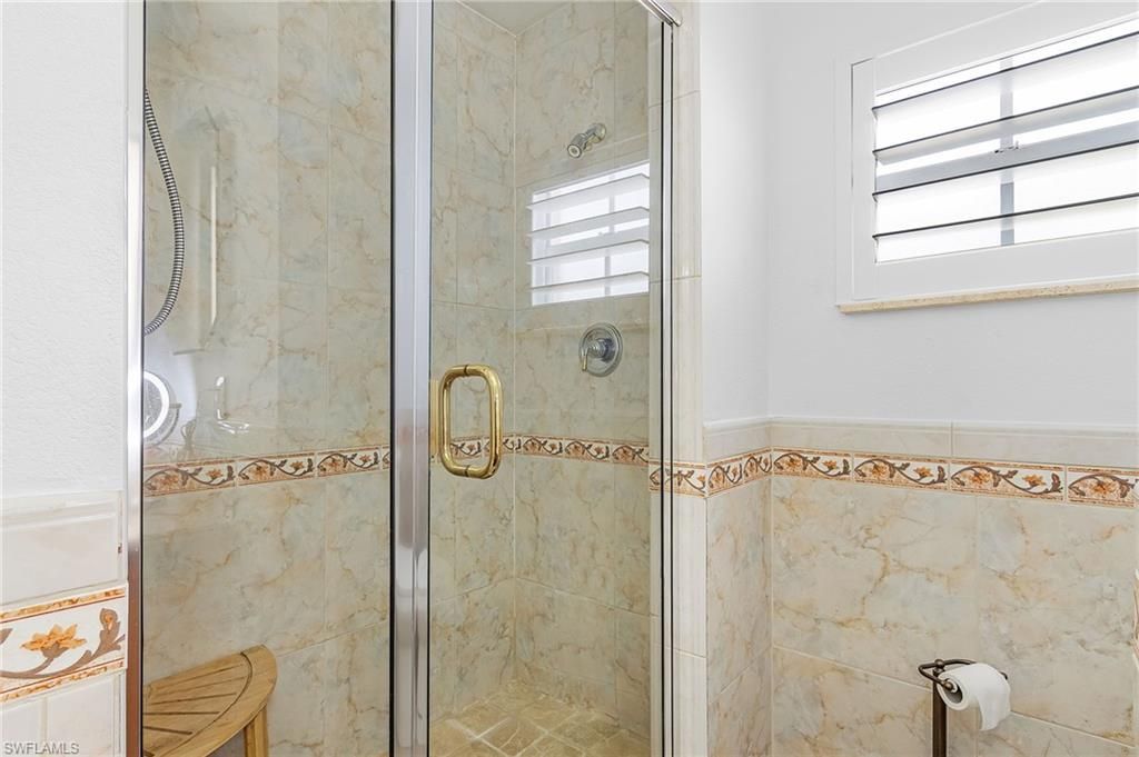 760 Wiggins Lake Dr, Unit 206, Naples, FL 34110 Photo