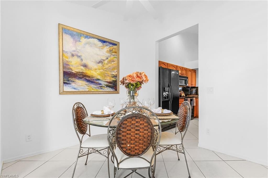 760 Wiggins Lake Dr, Unit 206, Naples, FL 34110 Photo