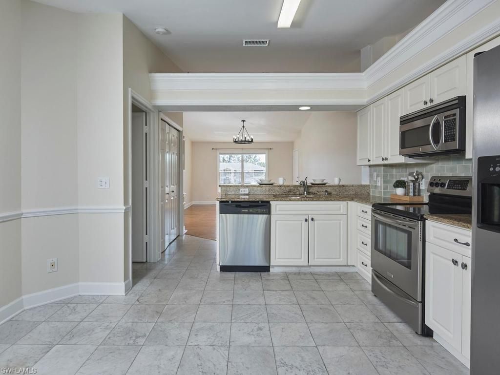 267 Quail Forest Blvd, Unit 209, Naples, FL 34105 Photo