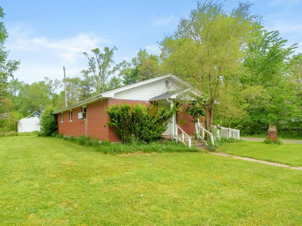 713 Chicago Avenue, Kalamazoo, MI 49048
