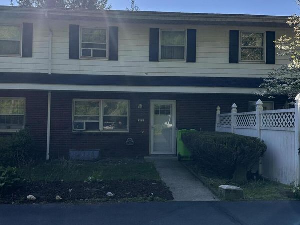 107 Keystone Hills Road, Unit 405, Factoryville, PA 18419