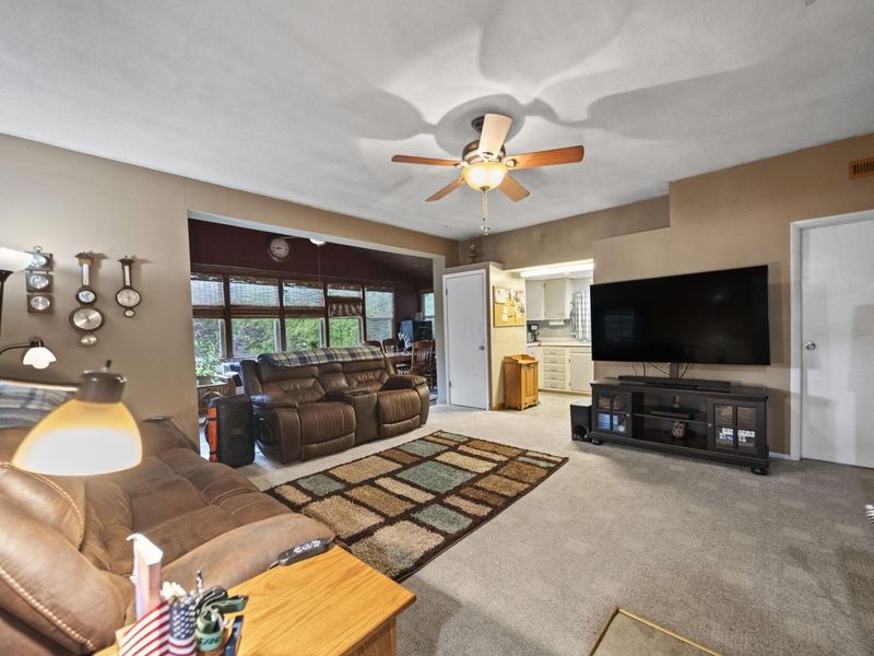 14218 Long Run Road , Laurelville, OH 43135 Photo 9