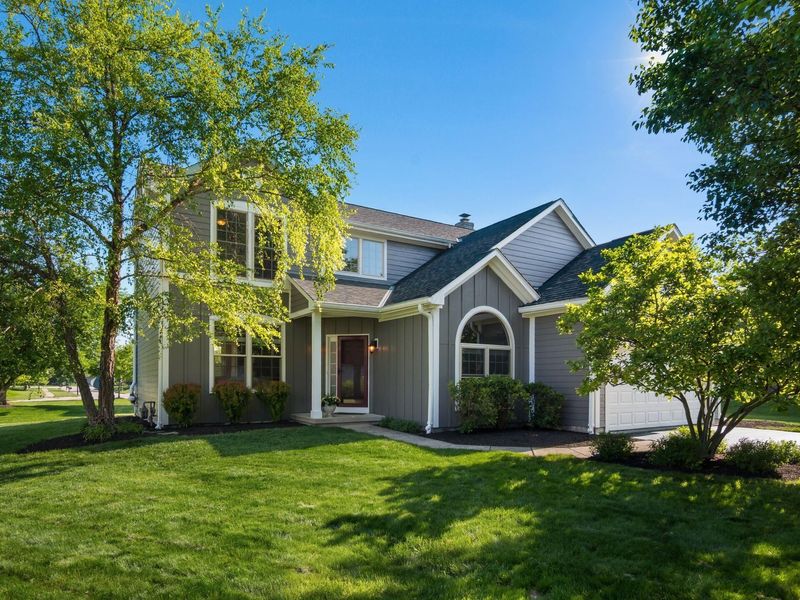 2037 Kingman Court, Lewis Center, OH 43035 Photo 1