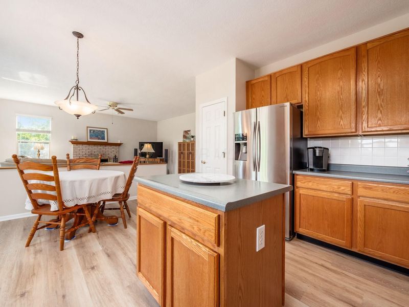 2037 Kingman Court, Lewis Center, OH 43035 Photo 10