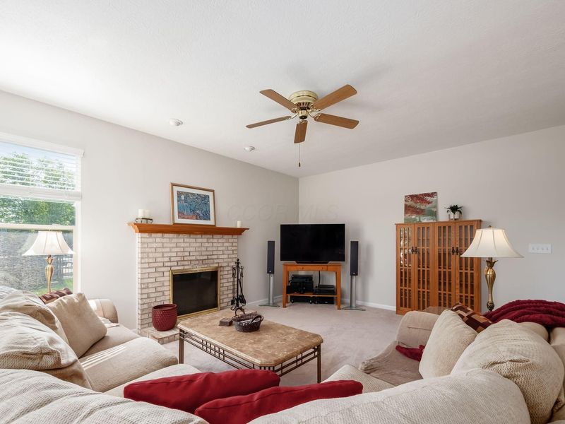 2037 Kingman Court, Lewis Center, OH 43035 Photo 14
