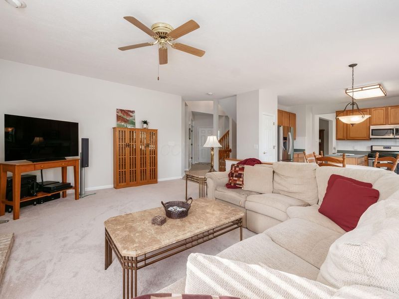2037 Kingman Court, Lewis Center, OH 43035 Photo 16