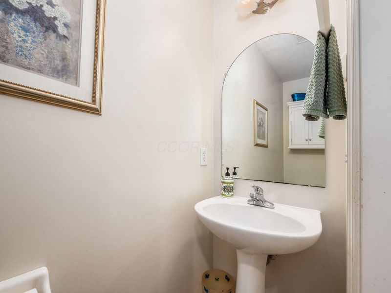 2037 Kingman Court, Lewis Center, OH 43035 Photo 44