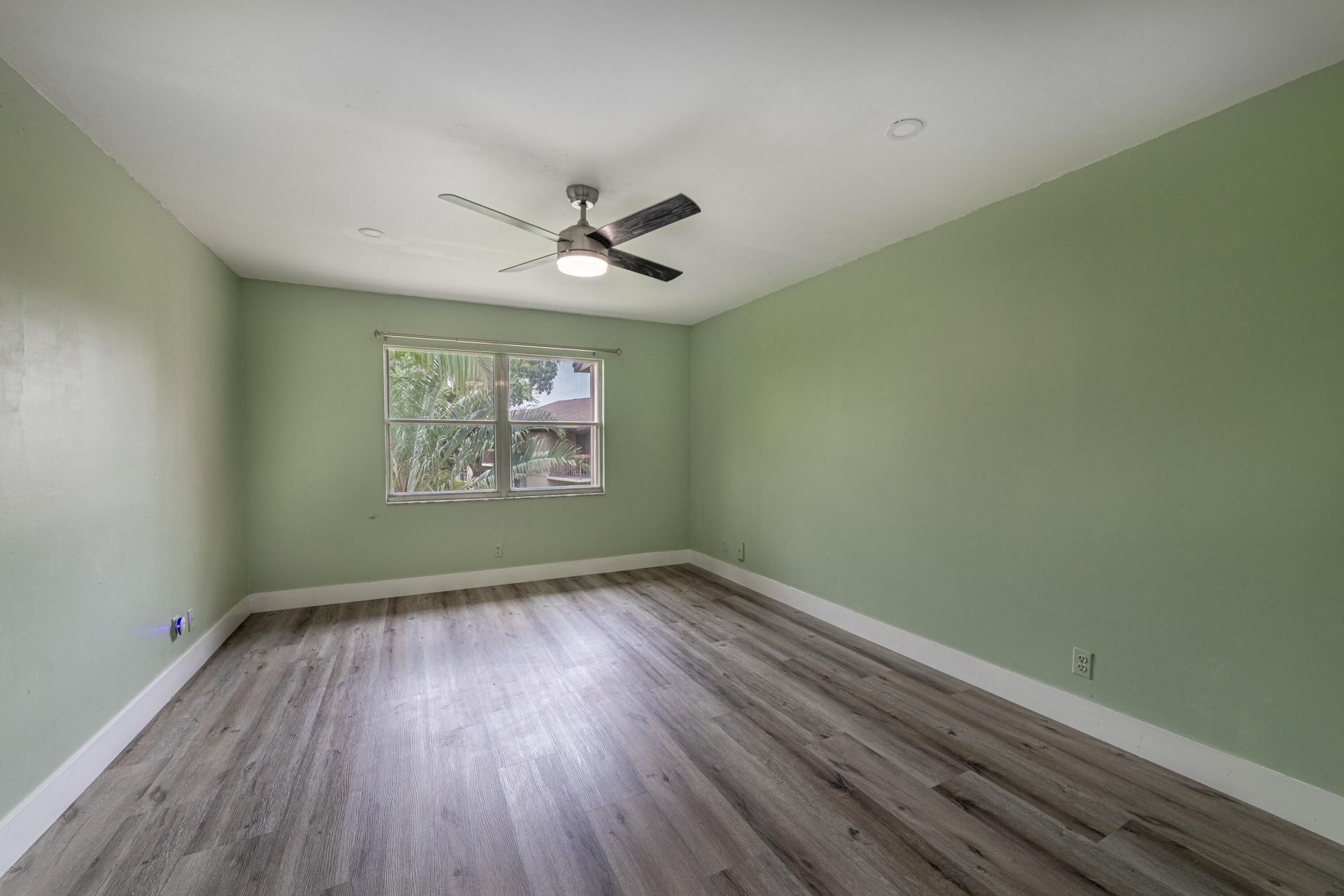 2755 W Atlantic Avenue, Unit 1210, Delray Beach, FL 33445 Photo