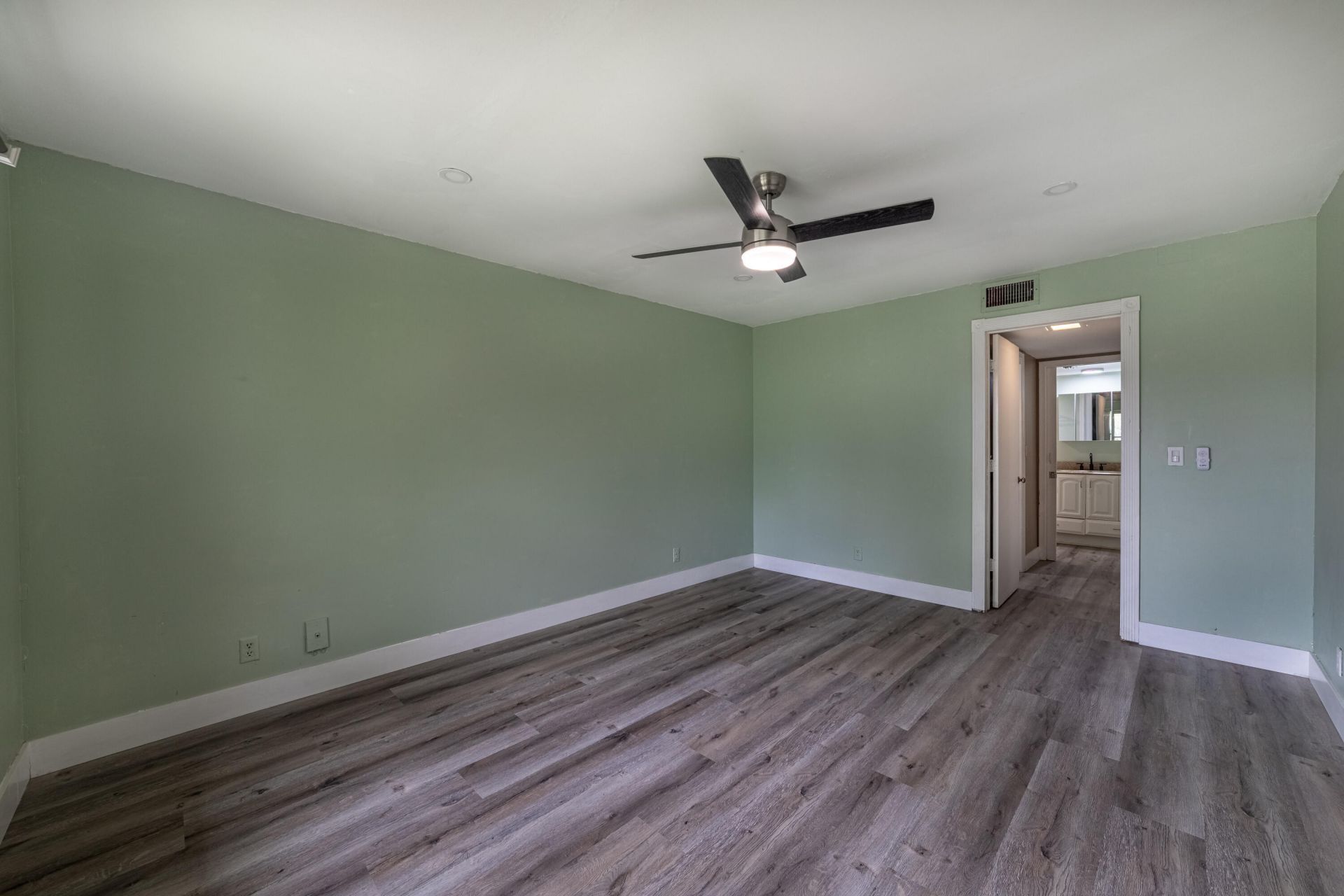 2755 W Atlantic Avenue, Unit 1210, Delray Beach, FL 33445 Photo