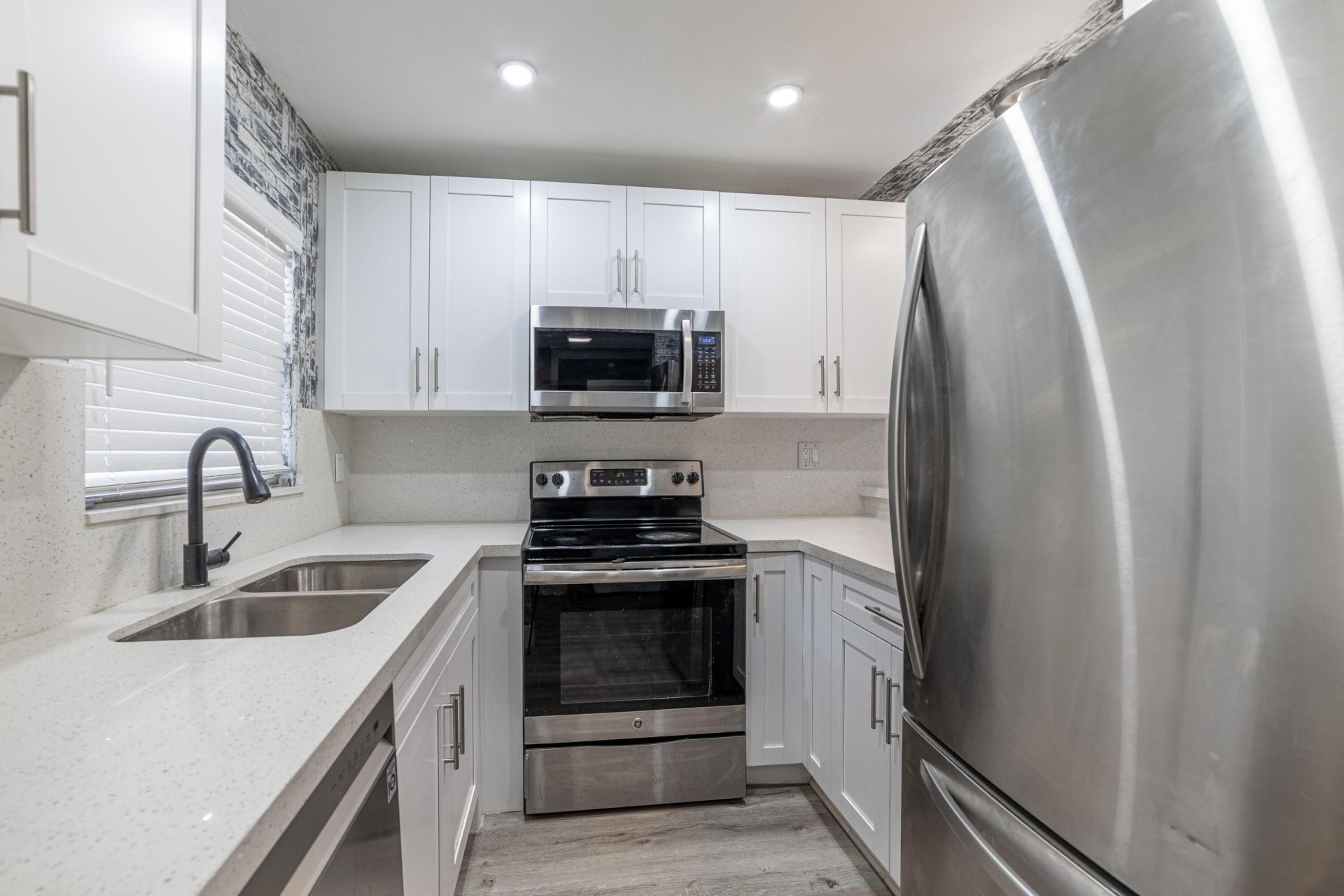2755 W Atlantic Avenue, Unit 1210, Delray Beach, FL 33445 Photo