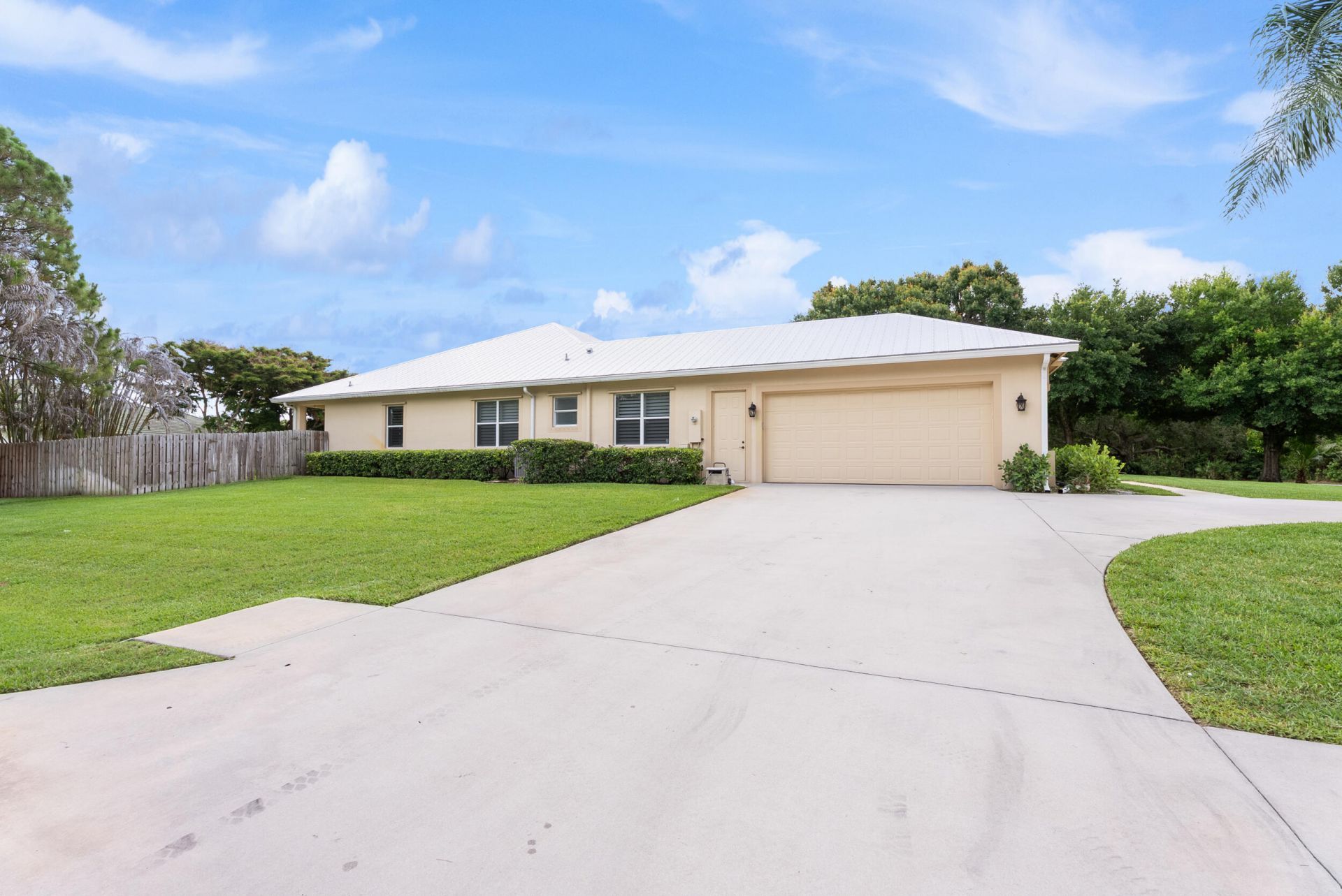 1106 SW Thoreau Court, Palm City, FL 34990 Photo