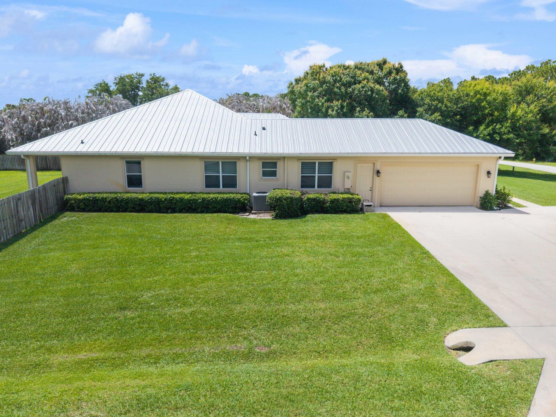 1106 SW Thoreau Court, Palm City, FL 34990 Photo