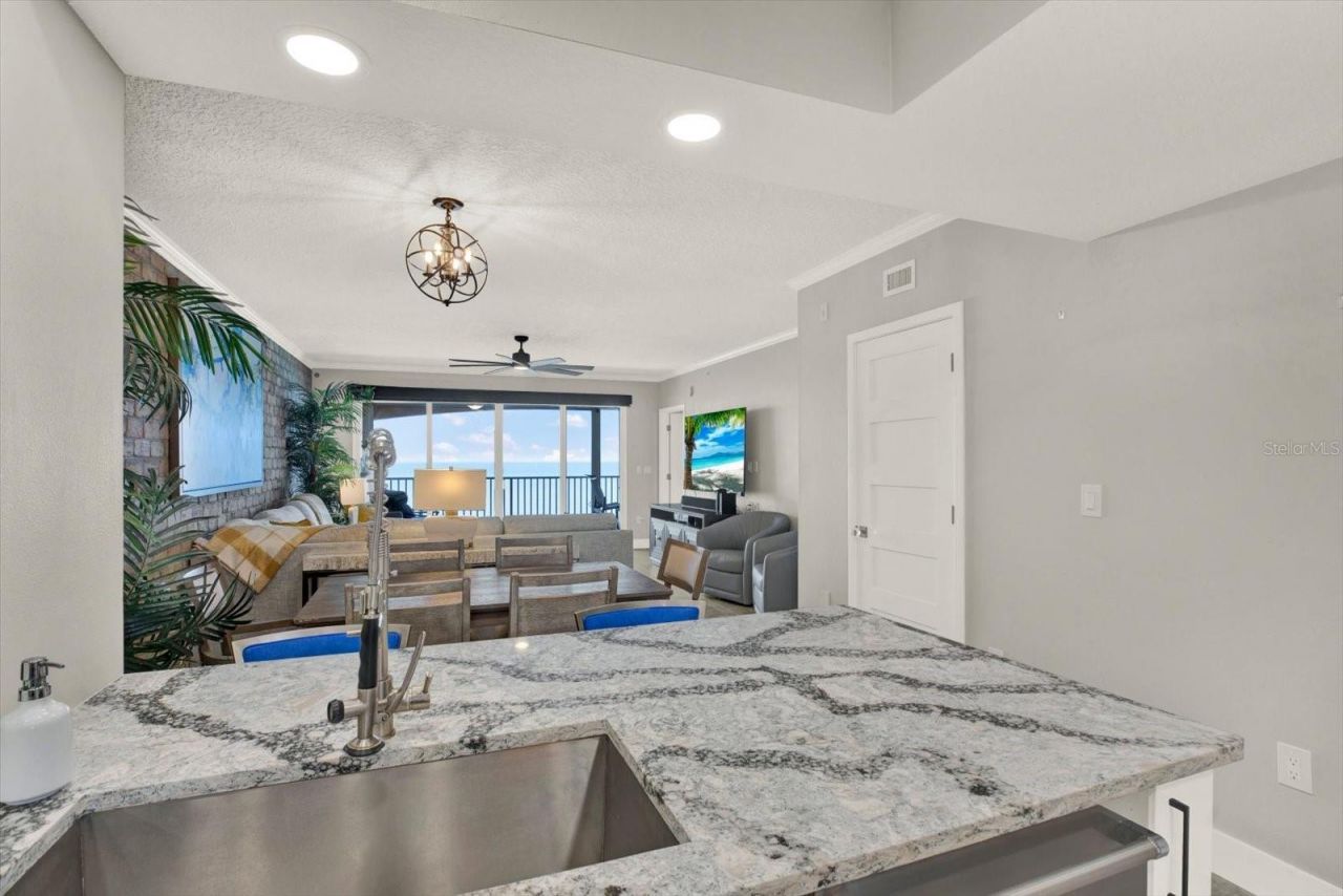 16450 Gulf Boulevard, Unit 763, North Redington Beach, FL 33708 Photo
