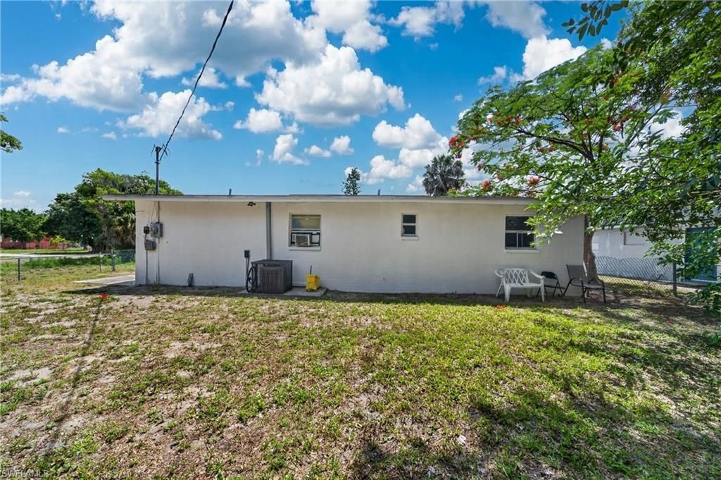 1904 Fountain St , Fort Myers, FL 33916 Photo