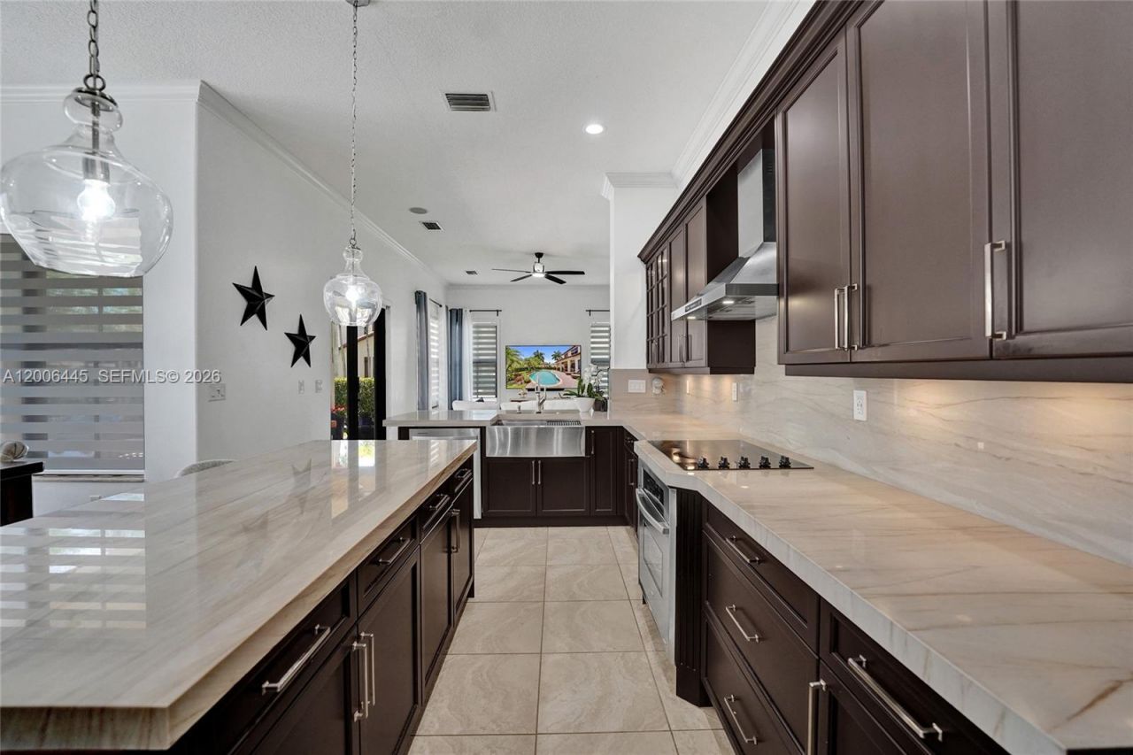 3701 NW 85th Ter , Cooper City, FL 33024 Photo