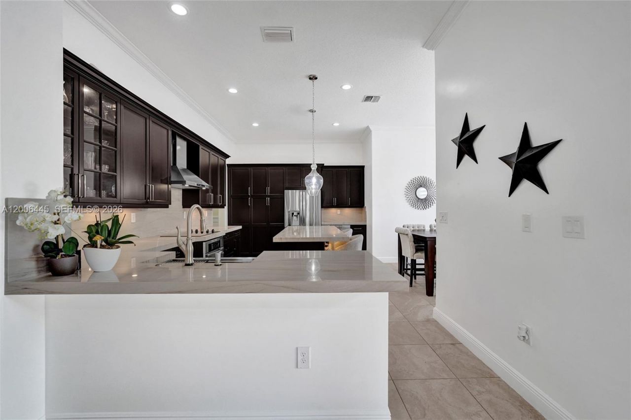 3701 NW 85th Ter , Cooper City, FL 33024 Photo