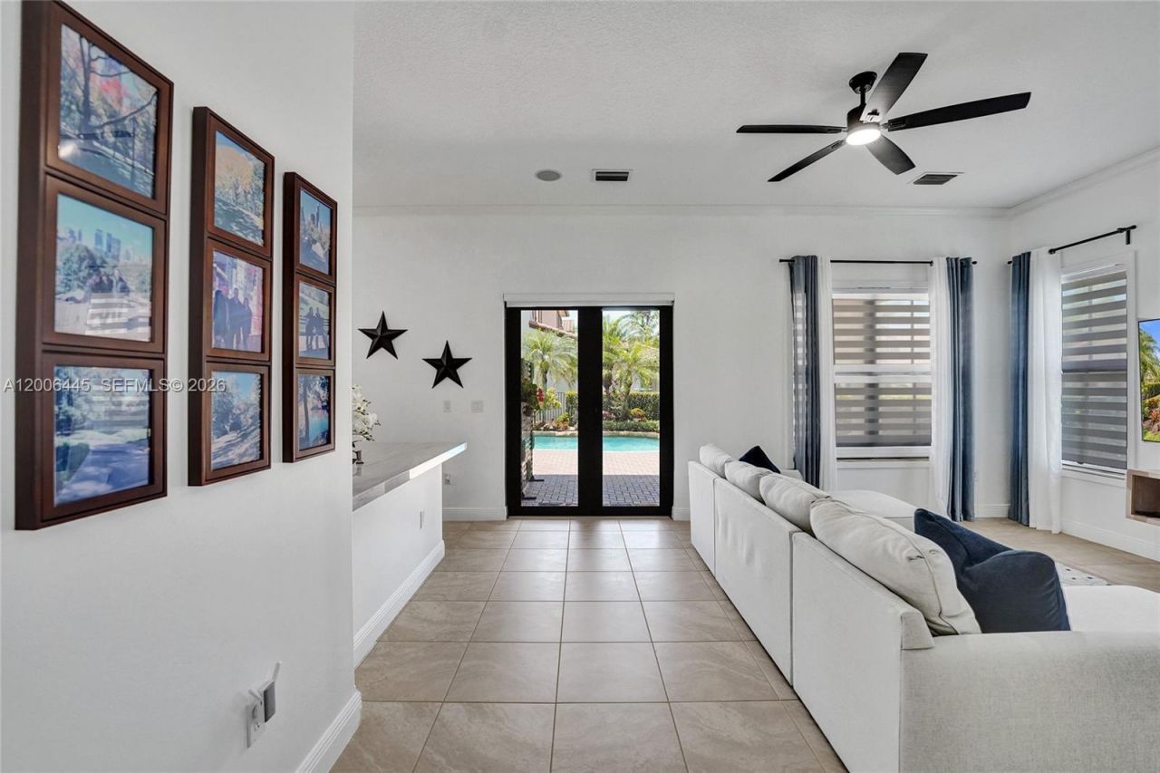 3701 NW 85th Ter , Cooper City, FL 33024 Photo