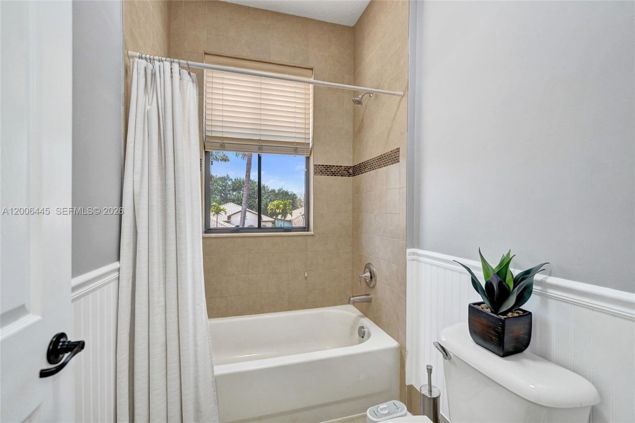 3701 NW 85th Ter , Cooper City, FL 33024 Photo
