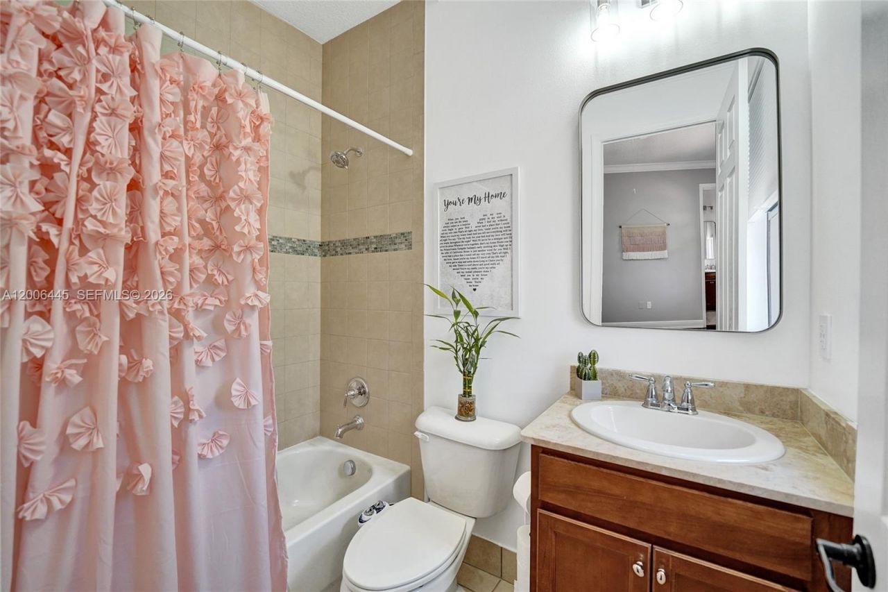 3701 NW 85th Ter , Cooper City, FL 33024 Photo