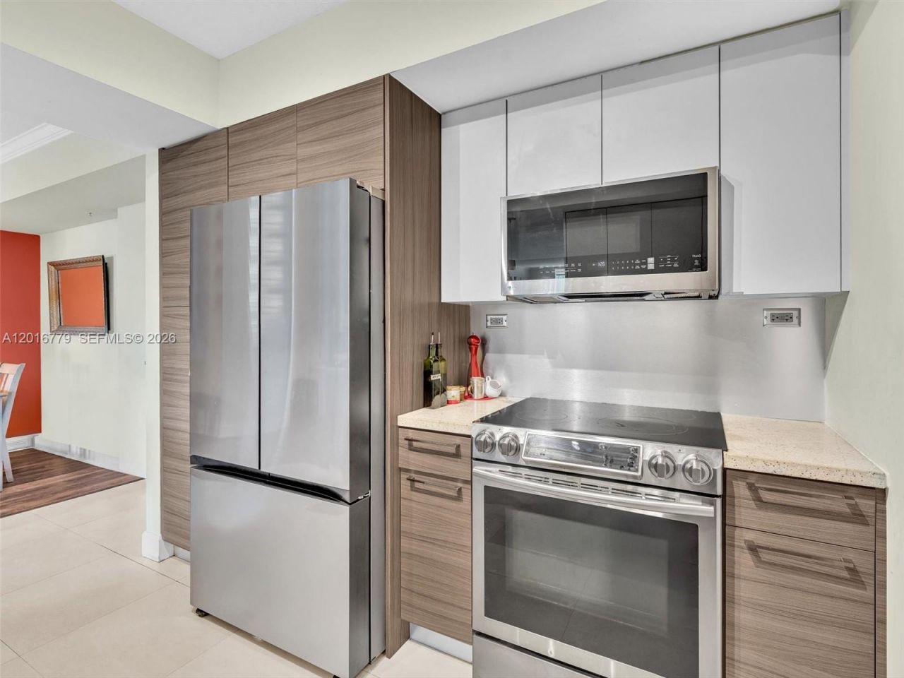 2000 N Bayshore Dr, Unit 220, Miami, FL 33137 Photo