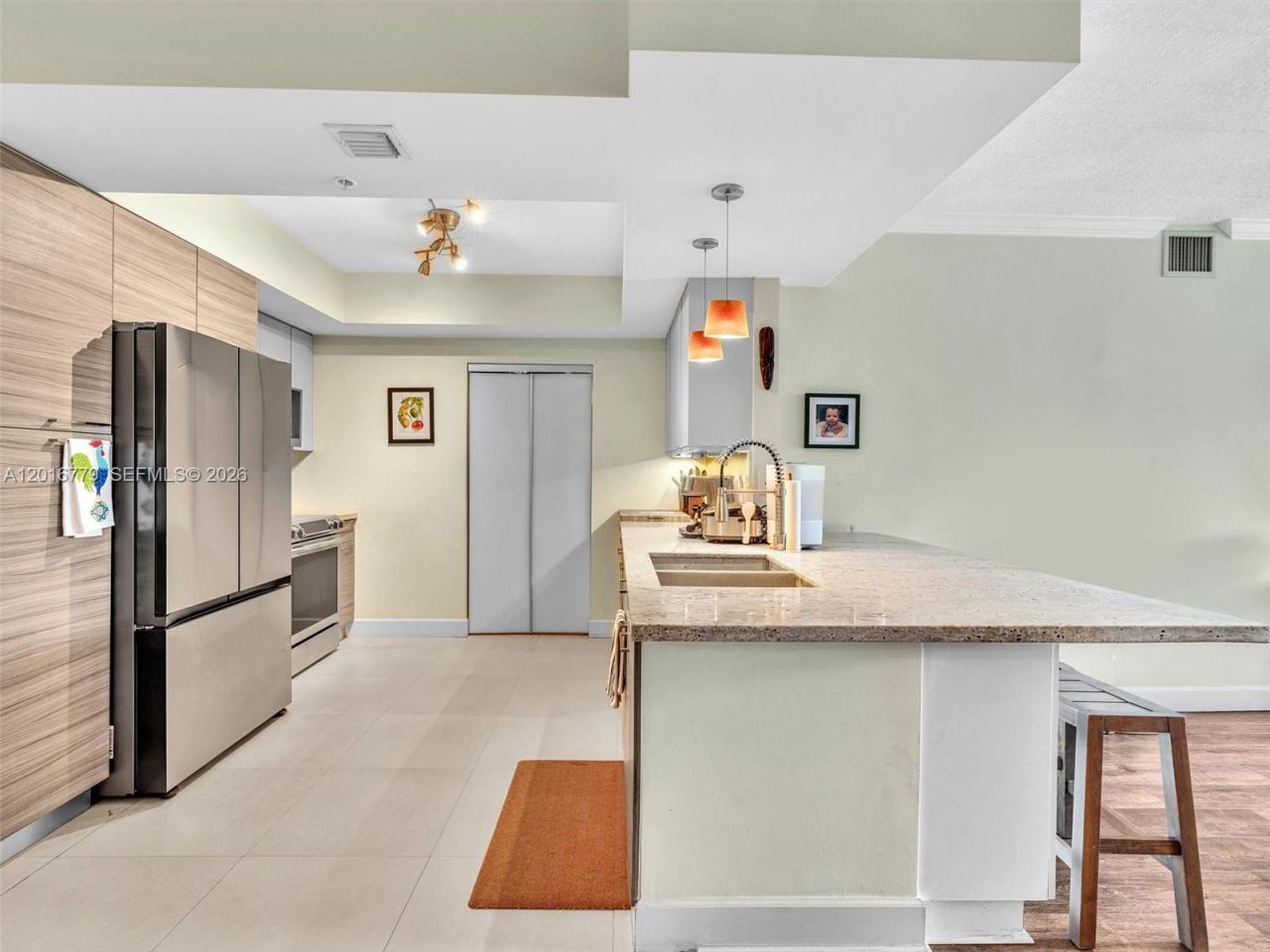 2000 N Bayshore Dr, Unit 220, Miami, FL 33137 Photo