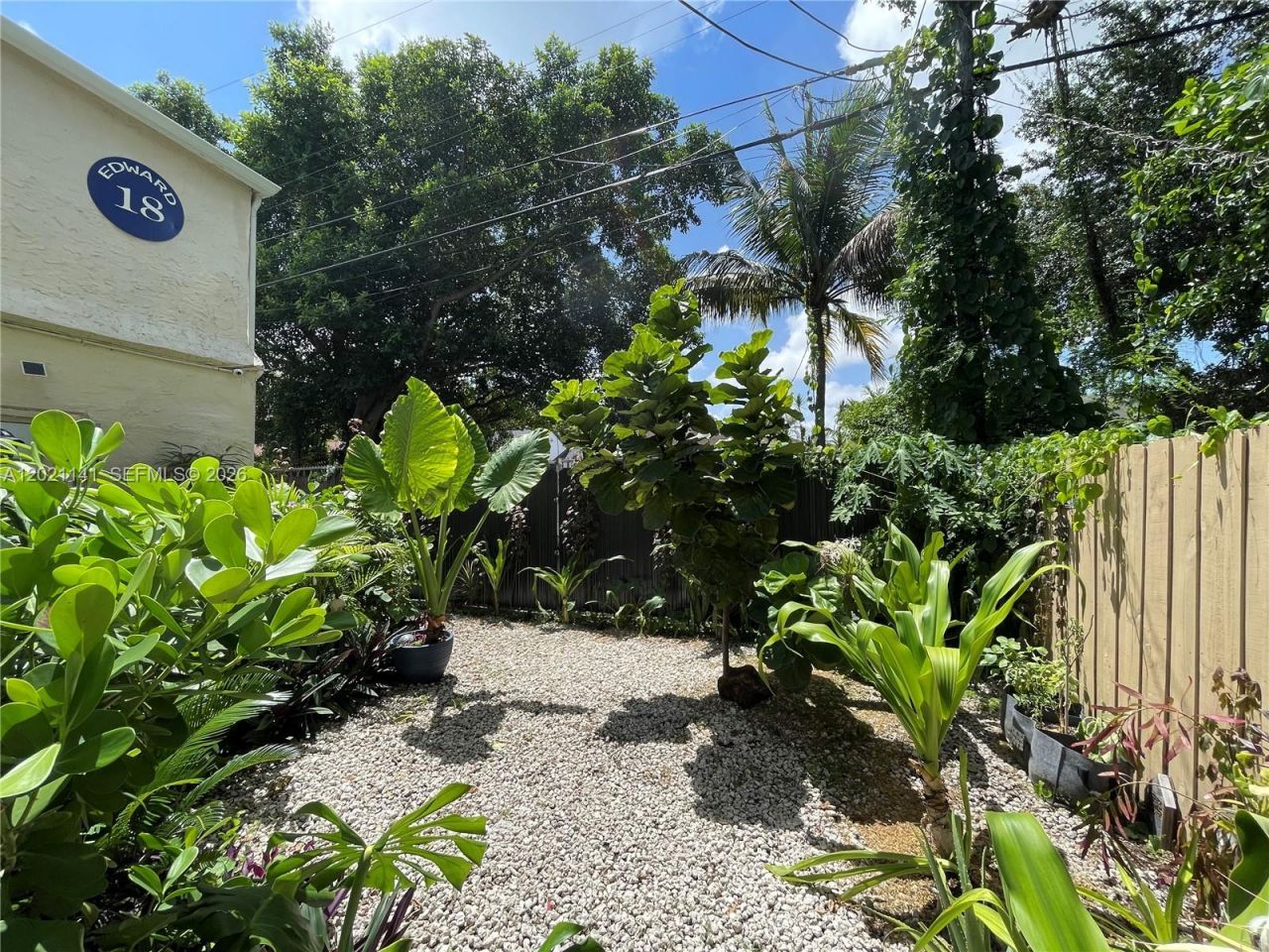 1060 NW 47th St , Unit 8, Miami, FL 33127 Photo