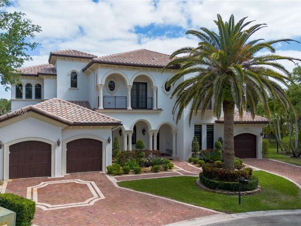 7290 Lemon Grass Dr , Parkland, FL 33076