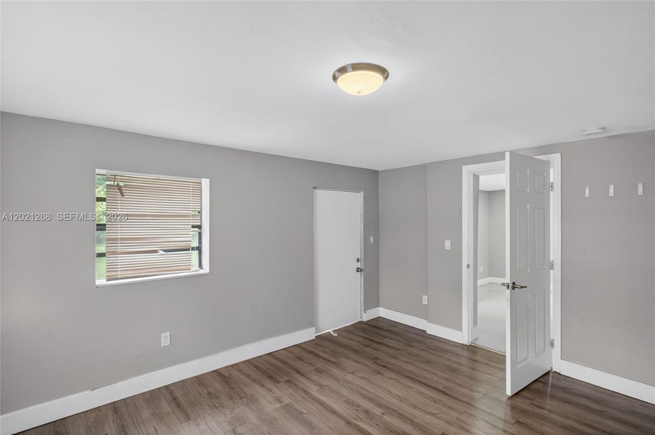 8224 NW 1st Pl , Miami, FL 33150 Photo