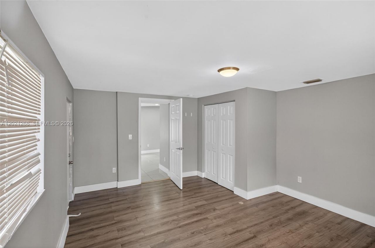 8224 NW 1st Pl , Miami, FL 33150 Photo
