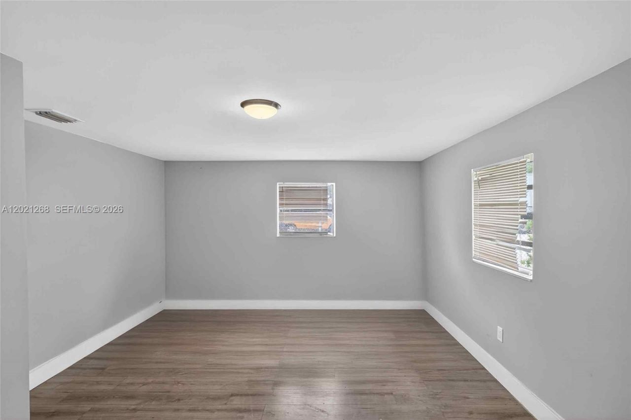 8224 NW 1st Pl , Miami, FL 33150 Photo