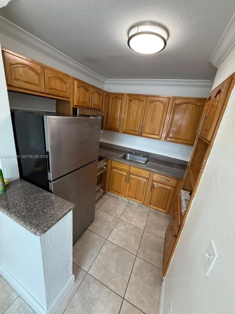 3901 SW 109th Ave , Unit 4, Miami, FL 33165 Photo