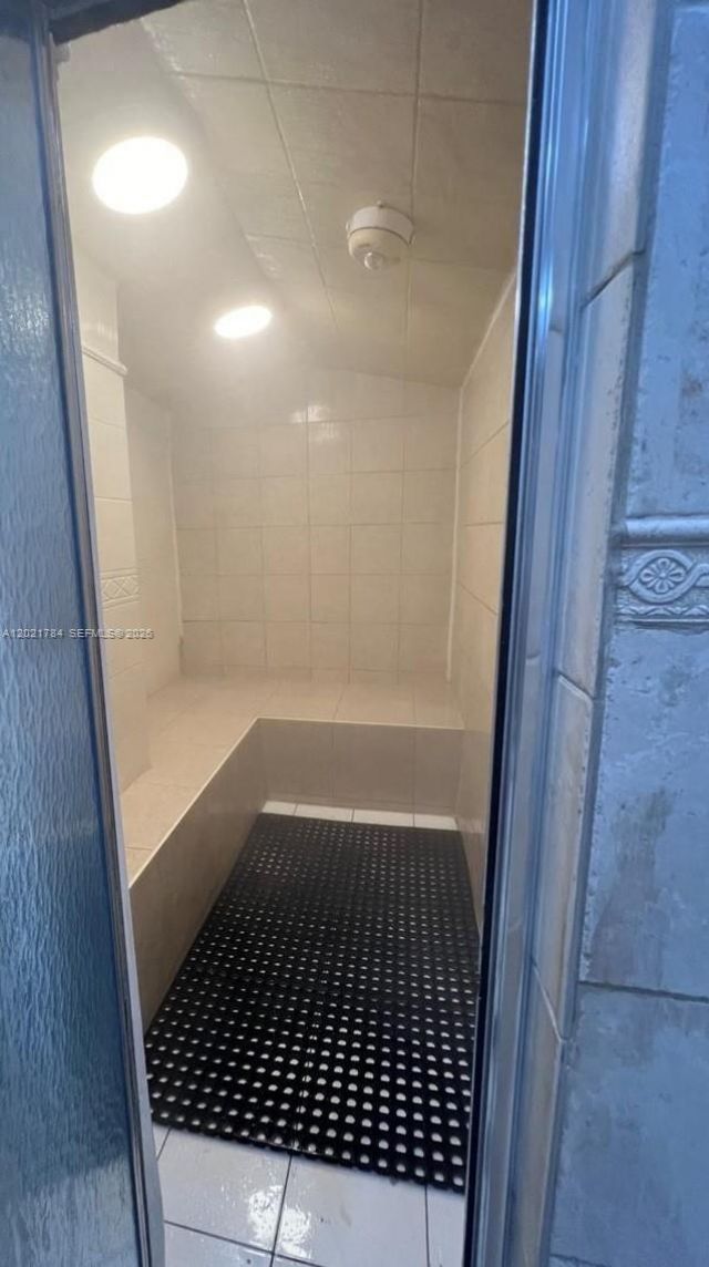 2030 S Ocean Dr, Unit 2118, Hallandale Beach, FL 33009 Photo