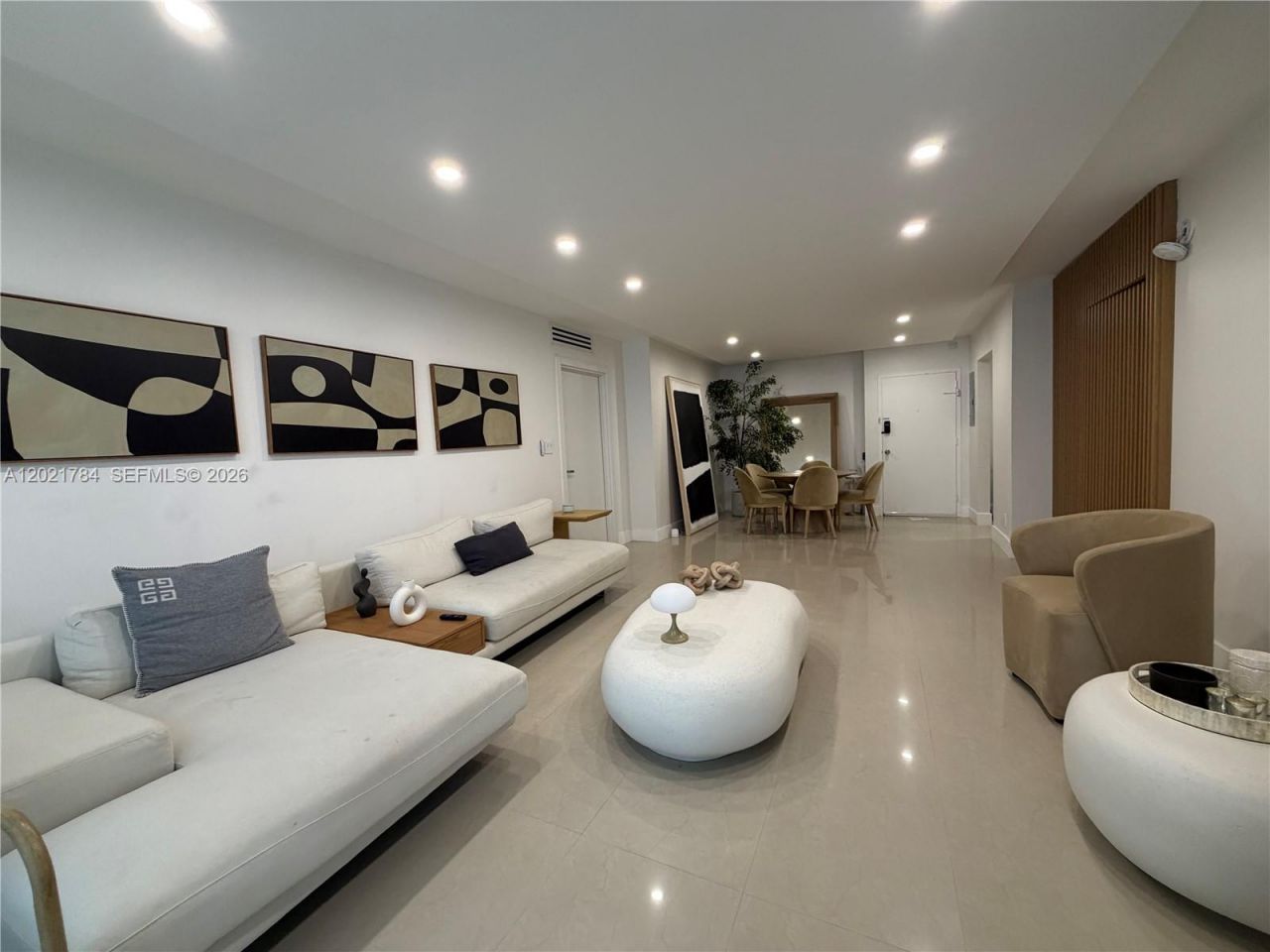 2030 S Ocean Dr, Unit 2118, Hallandale Beach, FL 33009 Photo