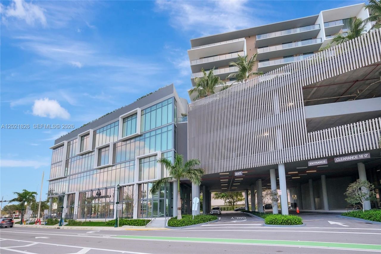 21290 Biscayne Blvd , Unit 210, Aventura, FL 33180 Photo