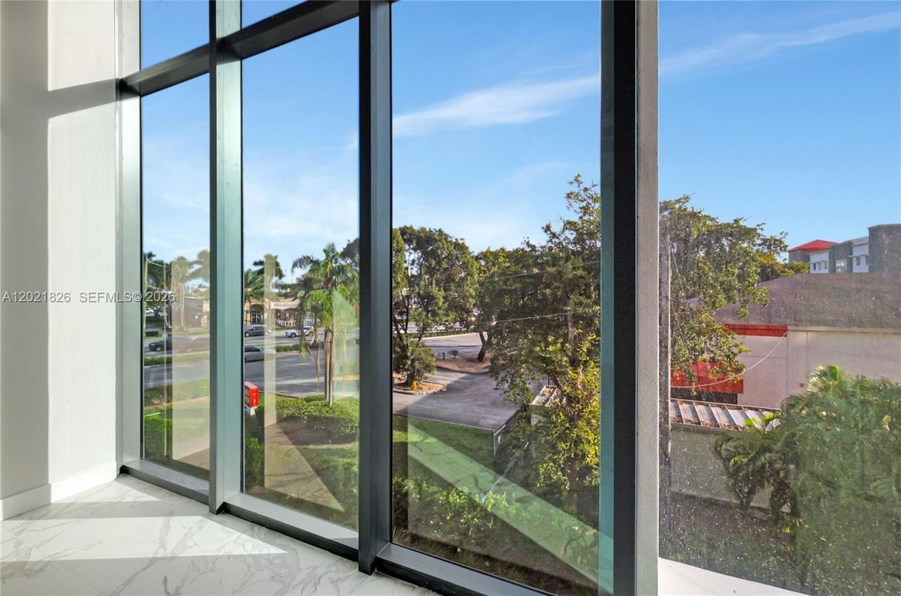 21290 Biscayne Blvd , Unit 210, Aventura, FL 33180 Photo