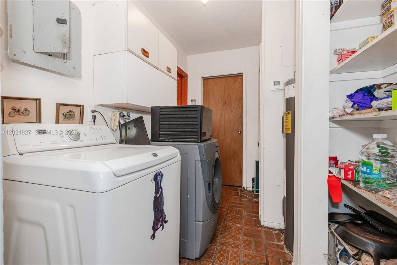 3905 SW 67th Ter, Miramar, FL 33023 Photo