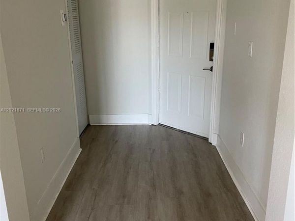 11102 NW 83rd St, Unit 201, Doral, FL 33178