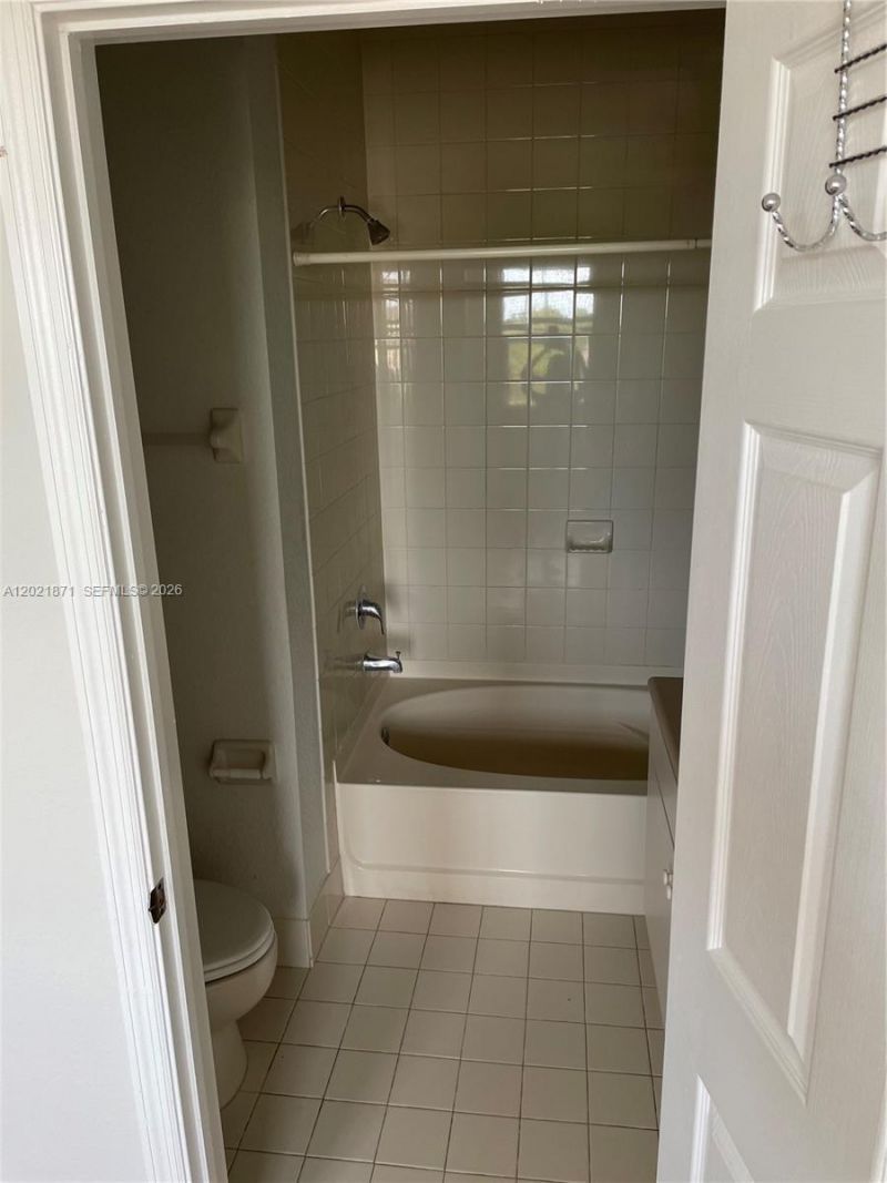 11102 NW 83rd St, Unit 201, Doral, FL 33178 Photo