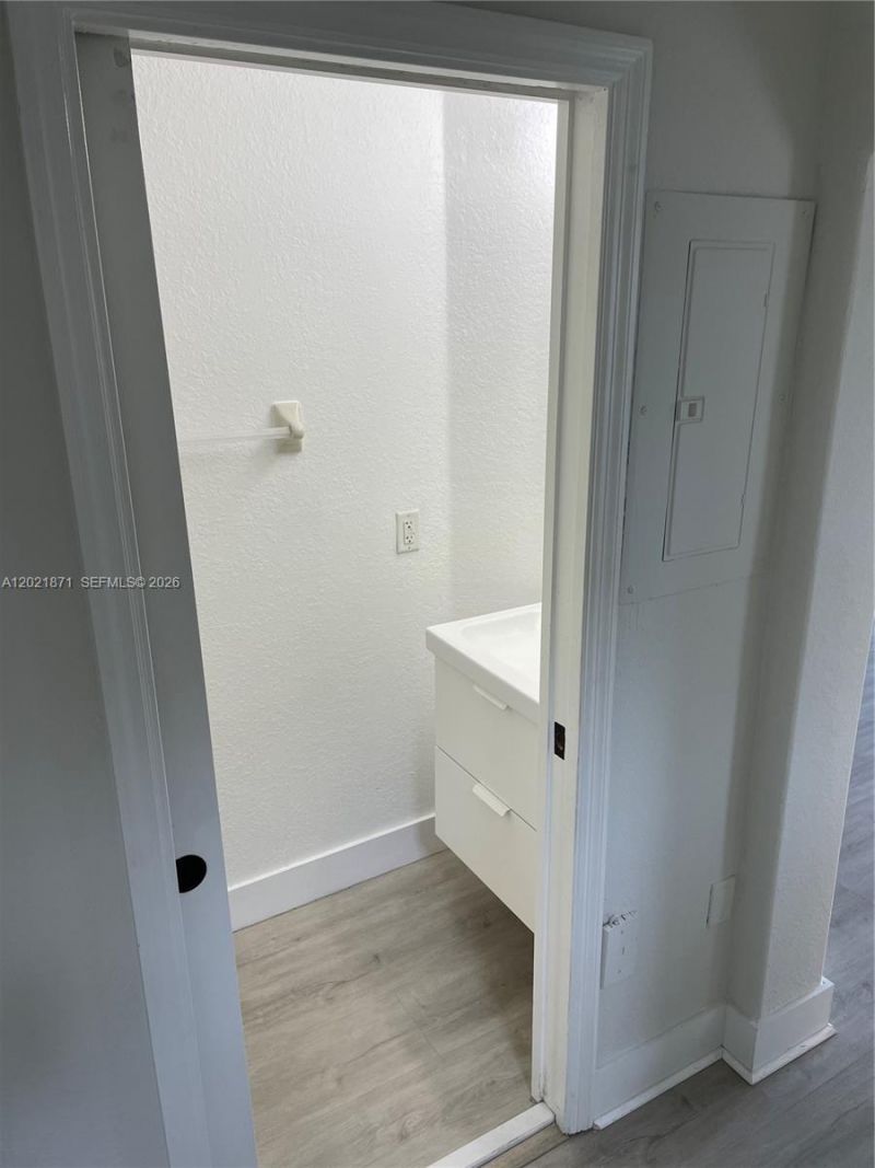 11102 NW 83rd St, Unit 201, Doral, FL 33178 Photo