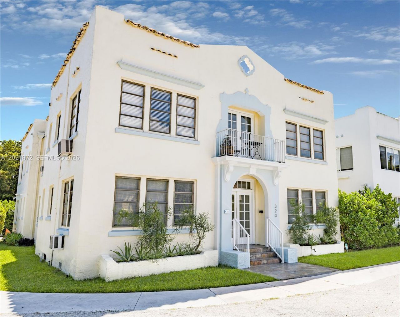320 Mendoza Ave, Unit 2, Miami, FL 33134 Photo
