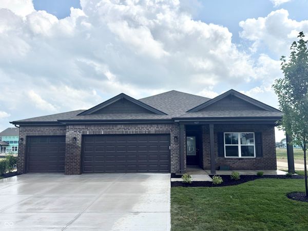 6127 Camarillo Drive, Whitestown, IN 46075