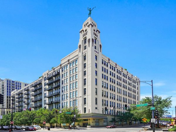 758 N Larrabee Street , Unit 514, Chicago, IL 60654