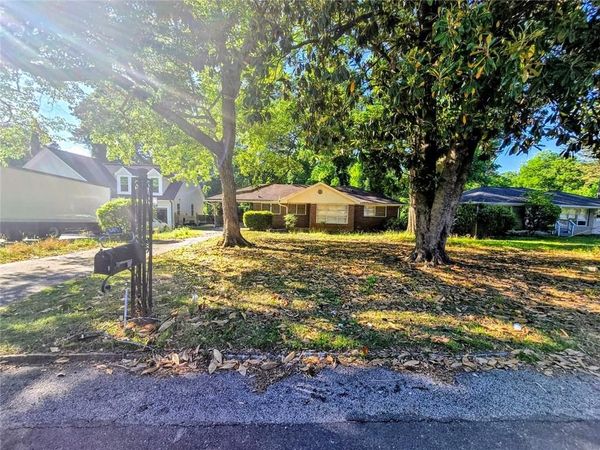 3066 Glendale Court, Decatur, GA 30032