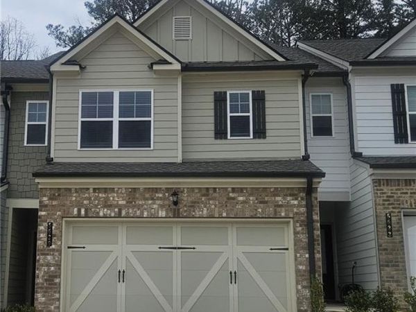 5653 Overview Drive, Flowery Branch, GA 30542