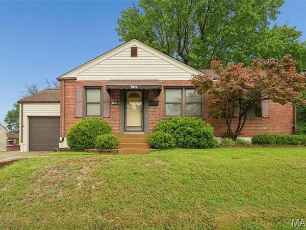 7319 Morganford Road , St Louis, MO 63116