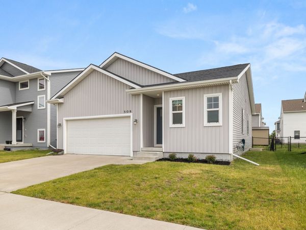508 1st Street NW, Bondurant, IA 50035