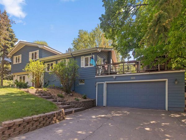 101 Timberland Drive , Burnsville, MN 55337