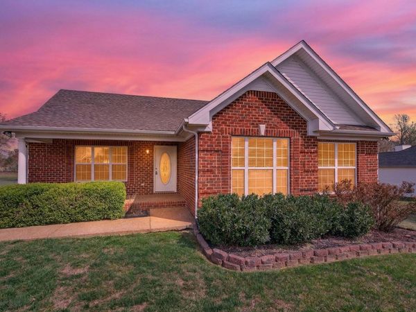 307 Sarah Ln , Portland, TN 37148