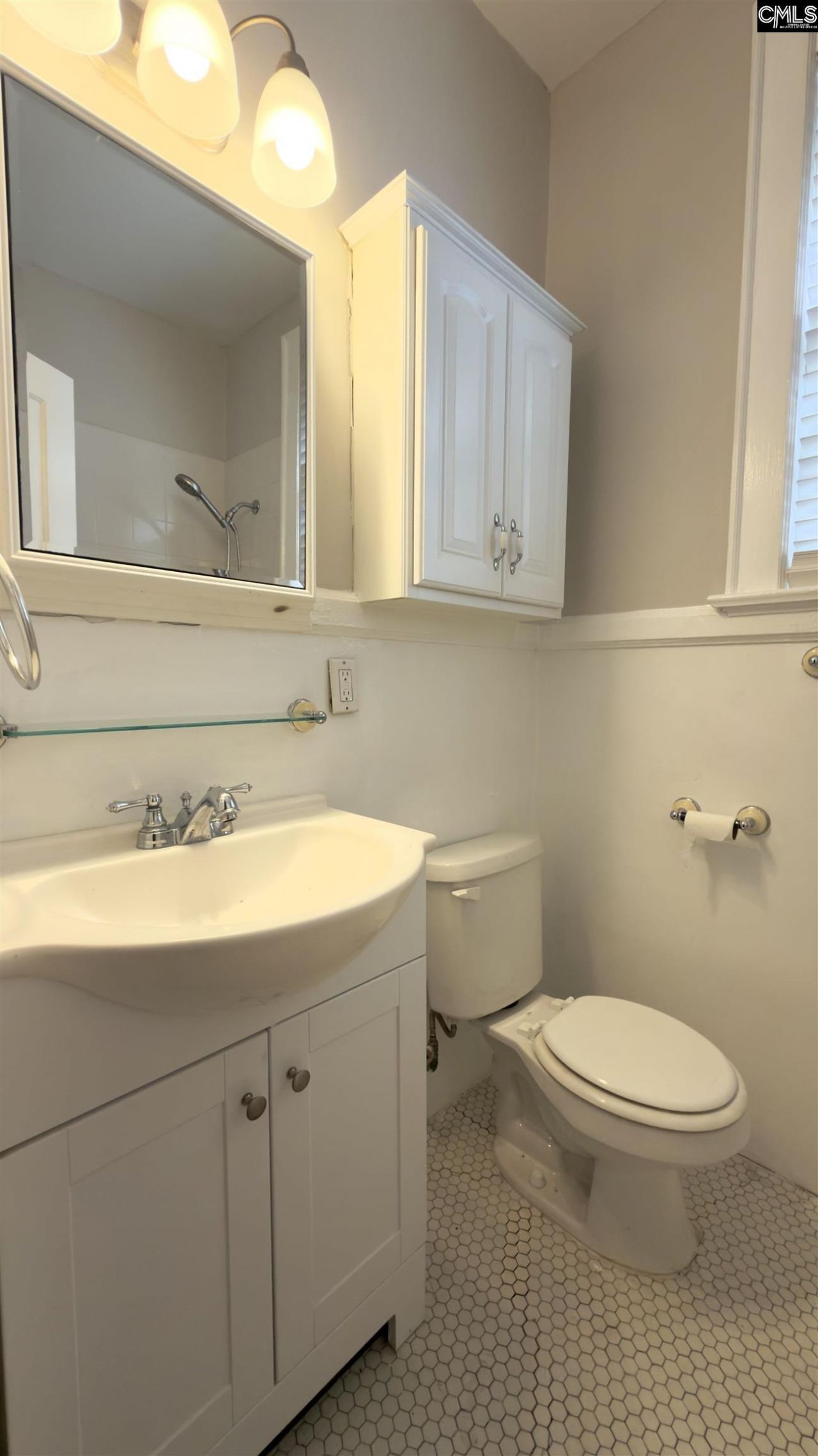 1030 Kinard Court  Photo 12
