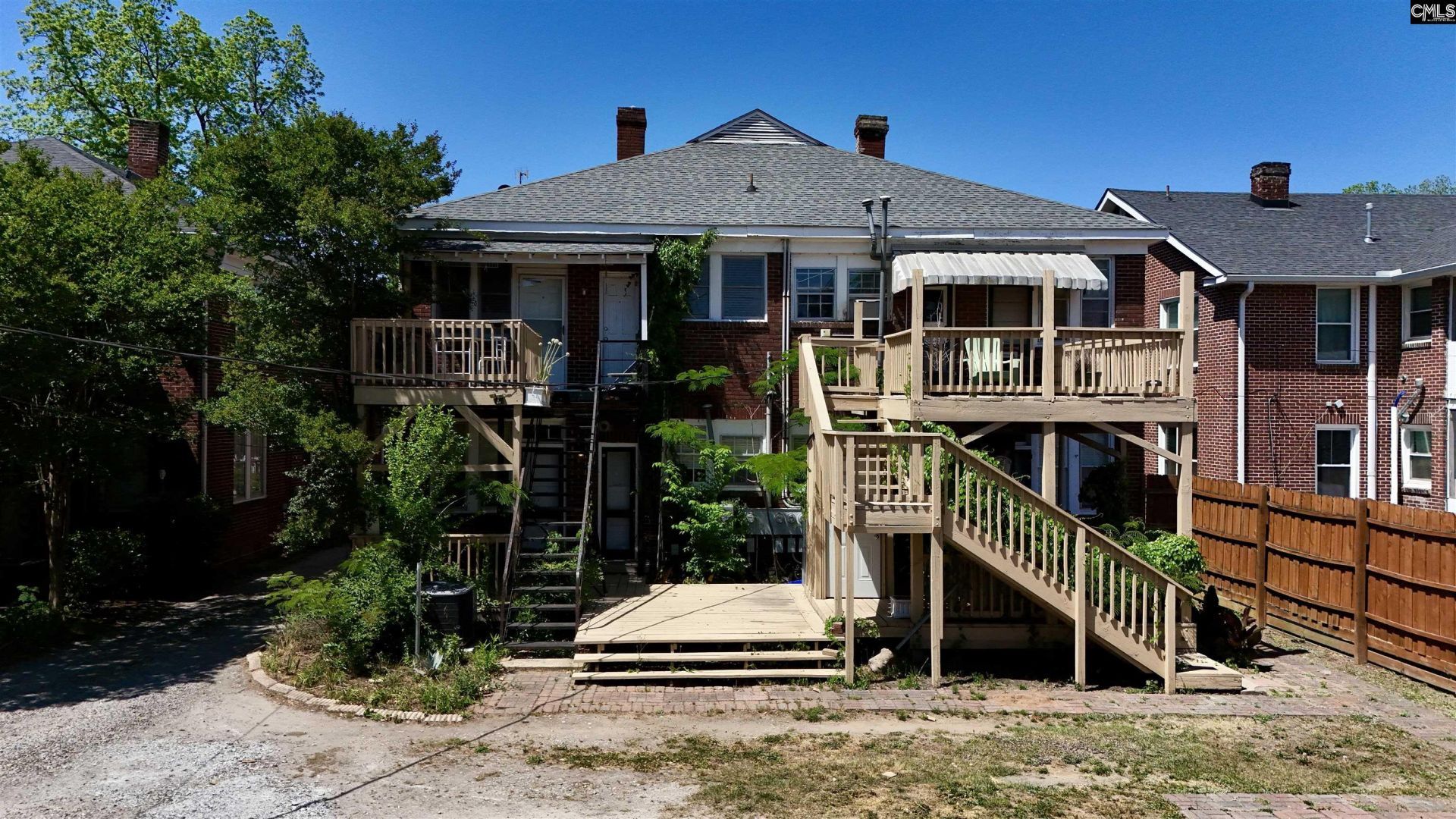 1030 Kinard Court  Photo 5